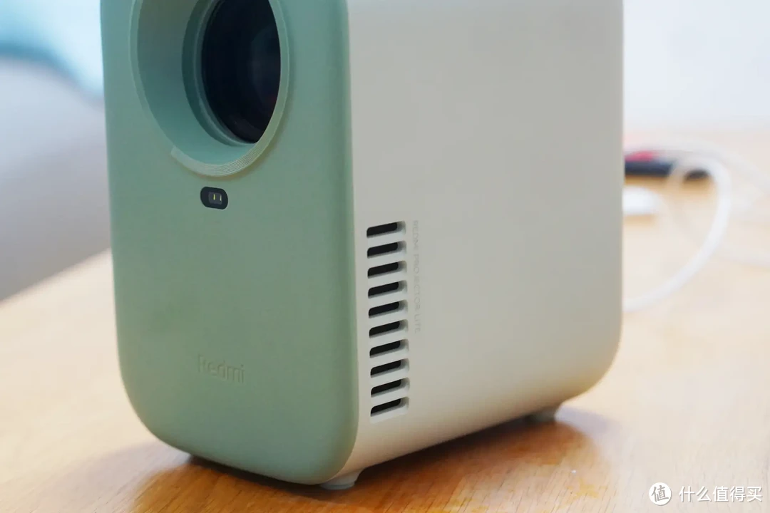 谁说百元价位没有好投影仪?Redmi投影仪 Lite 版 绿色 分享