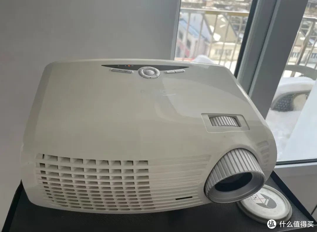 599元的1080P吊装投影仪，轻松平替120英寸大电视？