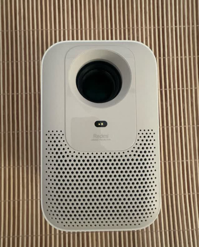 红米投影仪怎么样 后悔买晚了！小米投影仪Lite版绝绝子